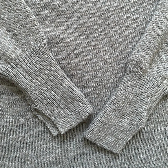 H&M Crewneck sweater size XS - Picture 7 of 8